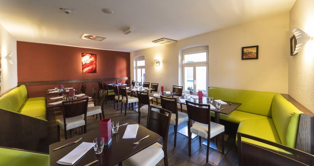 Hotel-Restaurant 1735 Speyer Exterior foto